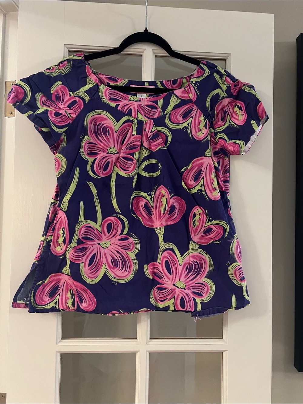 Koi Bright Floral Short Sleeve Scrub Top Purple & Pink